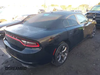 2020 Dodge Charger SXT z VIN 2C3CDXBG0LH123712, wystawiony jako IAAI lot #41432187 z przebiegiem 83 946 mil mil oraz . Historia ofert i sprzedaży dostępna na DreamBid. Obrazek 4.