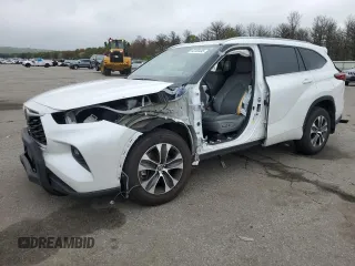 2023 Toyota Highlander L с VIN 5TDKDRBH9PS035907, выставлен на аукционе Copart как лот 53154445 с пробегом 72 889 миль миль и Списание • Salvage title. История ставок и продаж доступна на DreamBid. Изображение 1.