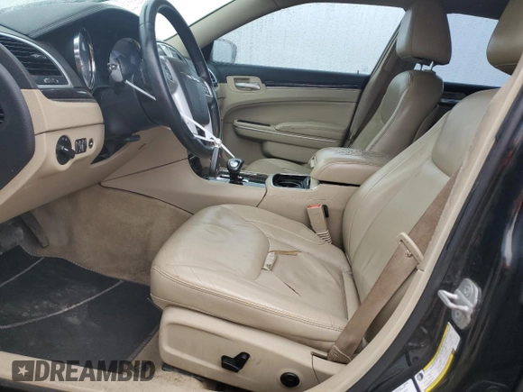 2014 Chrysler 300 with VIN 2C3CCAAG6EH140762, listed as a Copart auction lot 42931895 with 124,555 mi miles and Salvage Title. Bid and sale history available at carsss.com. Image 7.