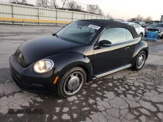 2015 Volkswagen Beetle 1.8T with VIN 3VW517ATXFM818147, listed as a Copart auction lot 85938534 with 132,860 mi miles and Salvage title. Bid and sale history available at DreamBid. Image 1.