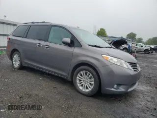 2012 Toyota Sienna XLE AAS с VIN 5TDYK3DC0CS191178, выставлен на аукционе Copart как лот 58292415 с пробегом 88 272 миль миль и Чистый • Clean title. История ставок и продаж доступна на DreamBid. Изображение 4.