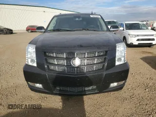2013 Cadillac Escalade ESV Luxury с VIN 1GYS4HEF9DR330109, выставлен на аукционе Copart как лот 76478534 с пробегом 235 654 миль миль и Чистый • Clean title. История ставок и продаж доступна на DreamBid. Изображение 5.