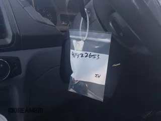 2017 Ford Transit XL с VIN 1FBZX2ZM8HKB08231, выставлен на аукционе IAAI как лот 41422653 с пробегом Не указан миль и . История ставок и продаж доступна на DreamBid. Изображение 22.