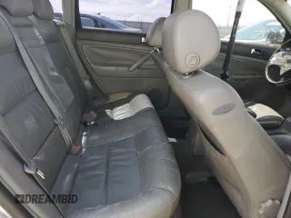 2001 Volkswagen Passat GLS z VIN WVWPD63B21P297672, wystawiony jako Copart lot #53581675 z przebiegiem 247 623 mil mil oraz Szkoda całkowita • Salvage title. Historia ofert i sprzedaży dostępna na DreamBid. Obrazek 10.