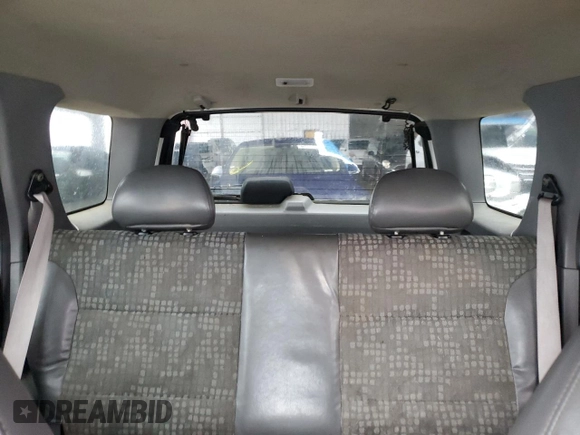 2001 Ford Escape XLS with VIN 1FMYU01191KA29996, listed as a Copart auction lot 86362534 with 265,271 mi miles and Salvage title. Bid and sale history available at DreamBid. Image 10.