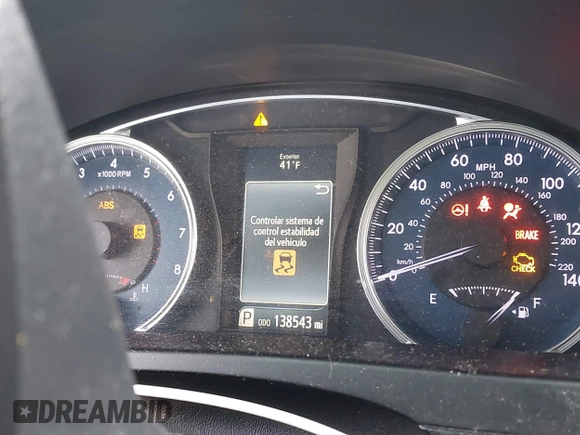2017 Toyota Camry XLE with VIN 4T1BF1FK6HU427298, listed as a IAAI auction lot 41596308 with 138,543 mi miles and . Bid and sale history available at DreamBid. Image 7.