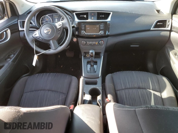 2017 Nissan Sentra SV z VIN 3N1AB7AP3HY395508, wystawiony jako Copart lot #49836395 z przebiegiem 69 827 mil mil oraz Szkoda całkowita • Salvage title. Historia ofert i sprzedaży dostępna na DreamBid. Obrazek 8.