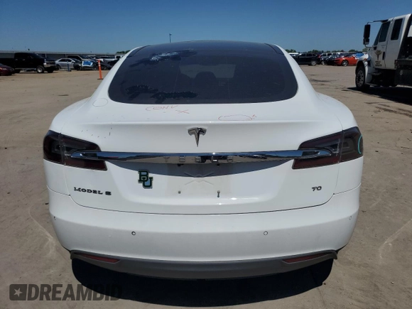 2016 Tesla Model S 70 with VIN 5YJSA1E11GF136081, listed as a Copart auction lot 53470695 with 109,796 mi miles and Clean title. Bid and sale history available at DreamBid. Image 6.