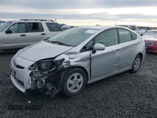 2011 Toyota Prius I z VIN JTDKN3DU6B0321701, wystawiony jako IAAI lot #41631688 z przebiegiem 127 987 mil mil oraz . Historia ofert i sprzedaży dostępna na DreamBid. Obrazek 2.