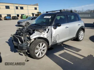 2015 MINI Countryman S z VIN WMWZC3C53FWT04367, wystawiony jako Copart lot #47187785 z przebiegiem Nie podano mil oraz Szkody całkowita. Historia ofert i sprzedaży dostępna na DreamBid. Obrazek 1.