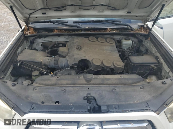 2010 Toyota 4Runner SR5 z VIN JTEZU5JR9A5011522, wystawiony jako Copart lot #58040605 z przebiegiem 222 057 mil mil oraz Szkoda całkowita • Salvage title. Historia ofert i sprzedaży dostępna na DreamBid. Obrazek 11.