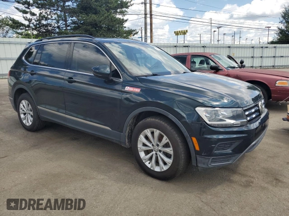 2018 Volkswagen Tiguan SEL with VIN 3VV3B7AX5JM168521, listed as a Copart auction lot 61552265 with 175,234 mi miles and Clean title. Bid and sale history available at DreamBid. Image 4.