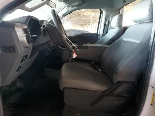 2022 Ford F-150 XL with VIN 1FTMF1C5XNKF26323, listed as a Copart auction lot 60160145 with 43,209 mi miles and Salvage title. Bid and sale history available at DreamBid. Image 7.