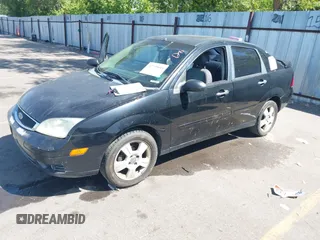 2007 Ford Focus S with VIN 1FAFP34N47W313952, listed as a IAAI auction lot 42799614 with 247,541 mi miles and . Bid and sale history available at DreamBid. Image 2.