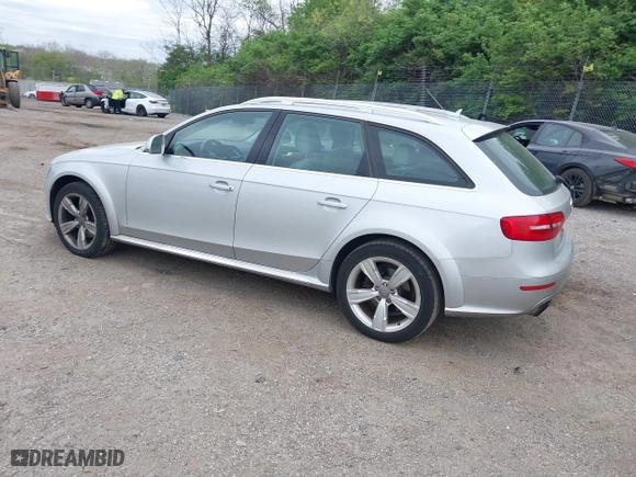 2013 Audi allroad Premium Plus with VIN WA1UFAFL0DA105820, listed as a IAAI auction lot 42095816 with 213,368 mi miles. Bid and sale history available at carsss.com. Image 3.