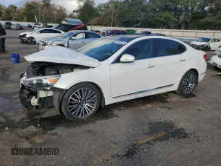 2014 Kia Cadenza Premium with VIN KNALN4D76E5135293, listed as a Copart auction lot 84682504 with 133,267 mi miles and Non Repairable. Bid and sale history available at carsss.com. Image 1.