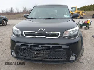 2016 Kia Soul + with VIN KNDJP3A50G7343758, listed as a IAAI auction lot 41908741 with 62,000 mi miles. Bid and sale history available at carsss.com. Image 11.