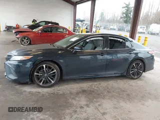 2019 Toyota Camry XSE with VIN 4T1B61HK6KU287595, listed as a IAAI auction lot 41691931 with 86,603 mi miles. Bid and sale history available at carsss.com. Image 14.