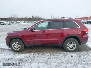 2018 Jeep Grand Cherokee Laredo E with VIN 1C4RJFAG9JC504596, listed as a IAAI auction lot 41595149 with 93,713 mi miles. Bid and sale history available at carsss.com. Image 14.