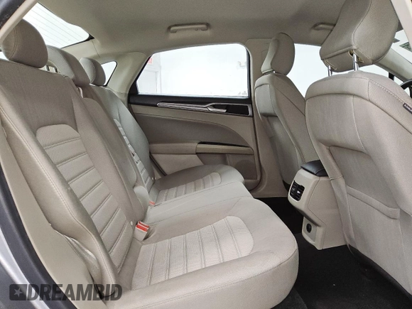 2020 Ford Fusion SE with VIN 3FA6P0H79LR129422, listed as a Copart auction lot 58748455 with 134,292 mi miles and Clean title. Bid and sale history available at DreamBid. Image 10.