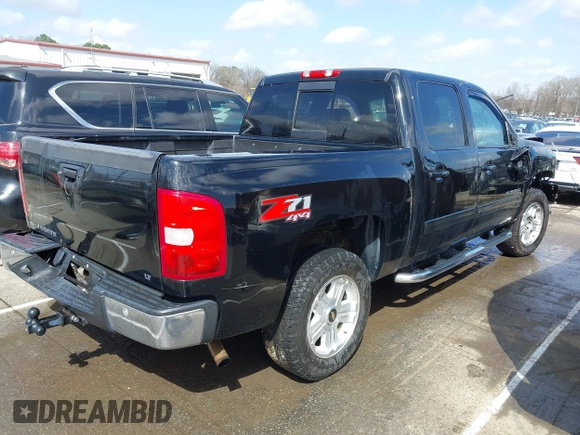 2013 Chevrolet Silverado 1500 LT with VIN 3GCPKSE71DG329253, listed as a IAAI auction lot 41723597 with 164,539 mi miles. Bid and sale history available at carsss.com. Image 4.