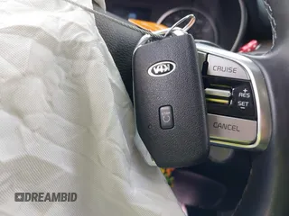 2021 Kia Telluride EX with VIN 5XYP3DHC9MG182549, listed as a IAAI auction lot 42045002 with 88,480 mi miles and . Bid and sale history available at DreamBid. Image 11.