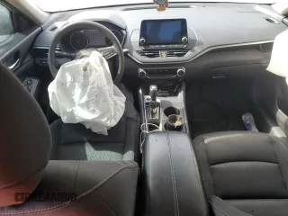 2020 Nissan Altima 2.5 S with VIN 1N4BL4BV0LC130546, listed as a Copart auction lot 48065515 with 140,689 mi miles and Salvage Title. Bid and sale history available at carsss.com. Image 8.