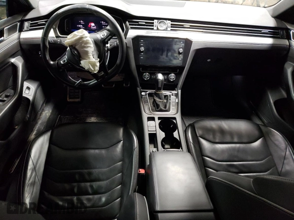 2020 Volkswagen Arteon SEL R-Line с VIN WVWSR7AN2LE013356, выставлен на аукционе Copart как лот 80405733 с пробегом 27 023 миль миль и . История ставок и продаж доступна на DreamBid. Изображение 8.