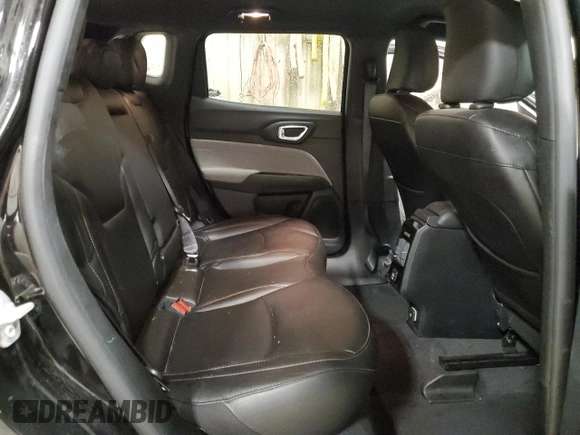 2024 Jeep Compass Latitude Lux с VIN 3C4NJDFN9RT133806, выставлен на аукционе Copart как лот 54915595 с пробегом 11 991 миль миль и Списание • Salvage title. История ставок и продаж доступна на DreamBid. Изображение 11.