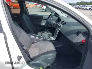 2010 Volvo V50 с VIN YV1382MW2A2558089, выставлен на аукционе IAAI как лот 42280564 с пробегом 273 757 миль миль и . История ставок и продаж доступна на DreamBid. Изображение 5.