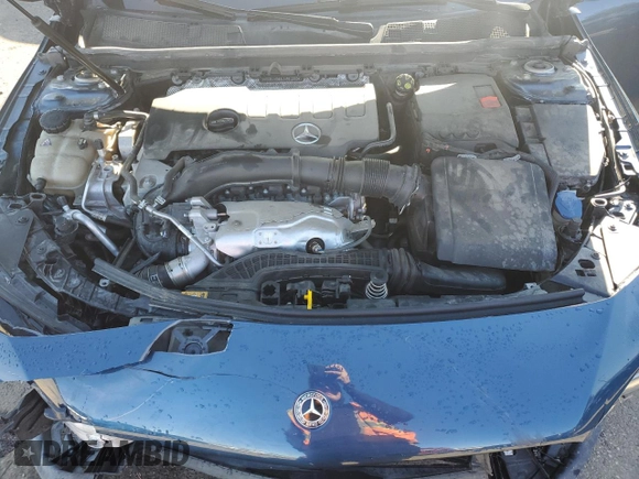 2020 Mercedes-Benz CLA 250 z VIN WDD5J4GB3LN061325, wystawiony jako Copart lot #47204775 z przebiegiem 58 679 mil mil oraz Szkoda całkowita • Salvage title. Historia ofert i sprzedaży dostępna na DreamBid. Obrazek 11.