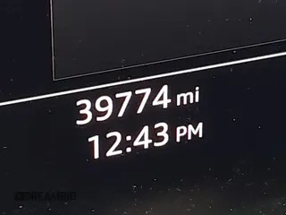 2020 Audi Q8 Premium Plus with VIN WA1EVAF1XLD001371, listed as a IAAI auction lot 41598033 with 39,744 mi miles and . Bid and sale history available at DreamBid. Image 16.