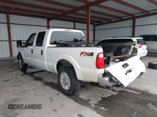 2015 Ford F-250 Lariat with VIN 1FT7W2B62FED25206, listed as a IAAI auction lot 42633364 with 199,283 mi miles and . Bid and sale history available at DreamBid. Image 3.