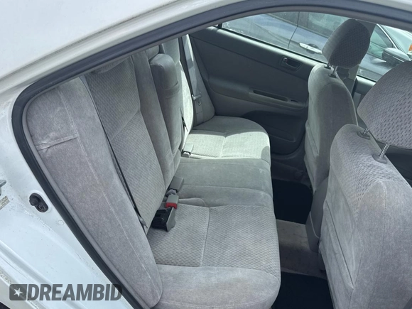 2003 Toyota Camry LE with VIN 4T1BE32K43U207204, listed as a Copart auction lot 57167845 with 189,656 mi miles and Clean Title. Bid and sale history available at DreamBid. Image 6.