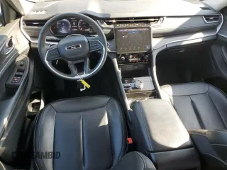 2023 Jeep Grand Cherokee Limited with VIN 1C4RJHBG8PC580605, listed as a Copart auction lot 61129795 with 27,404 mi miles and Salvage title. Bid and sale history available at DreamBid. Image 8.