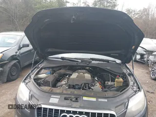 2015 Audi Q7 Premium Plus with VIN WA1LGAFE4FD008776, listed as a IAAI auction lot 41528346 with 213,557 mi miles and . Bid and sale history available at DreamBid. Image 10.