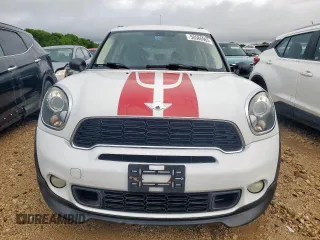 2014 MINI Countryman S with VIN WMWZC3C53EWT01161, listed as a Copart auction lot 50586965 with 151,813 mi miles and Salvage Title. Bid and sale history available at DreamBid. Image 5.