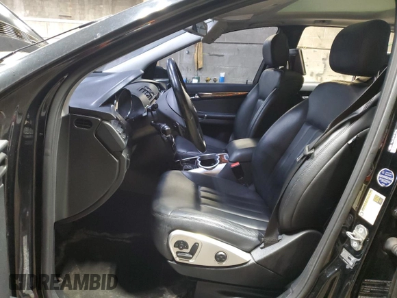 2010 Mercedes-Benz R with VIN 4JGCB6FE8AA112050, listed as a Copart auction lot 55428475 with 261,668 mi miles and Salvage Title. Bid and sale history available at carsss.com. Image 7.