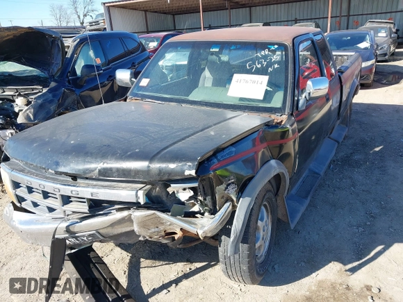 1994 Dodge Dakota z VIN 1B7GL23Y3RS666631, wystawiony jako IAAI lot #41767014 z przebiegiem 236 956 mil mil oraz . Historia ofert i sprzedaży dostępna na DreamBid. Obrazek 14.