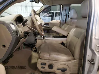 2006 Ford F-150 XLT z VIN 1FTPW14V96KD95687, wystawiony jako Copart lot #61587735 z przebiegiem 185 330 mil mil oraz Szkoda całkowita • Salvage title. Historia ofert i sprzedaży dostępna na DreamBid. Obrazek 7.