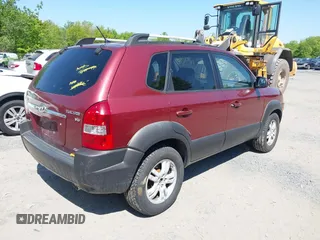 2006 Hyundai Tucson GLS with VIN KM8JN72D96U375610, listed as a IAAI auction lot 42252211 with 167,369 mi miles and . Bid and sale history available at DreamBid. Image 4.