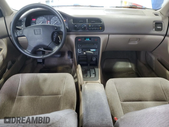 1997 Honda Accord EX with VIN 1HGCD5659VA170992, listed as a Copart auction lot 82232134 with 203,639 mi miles and Salvage Title. Bid and sale history available at DreamBid. Image 8.