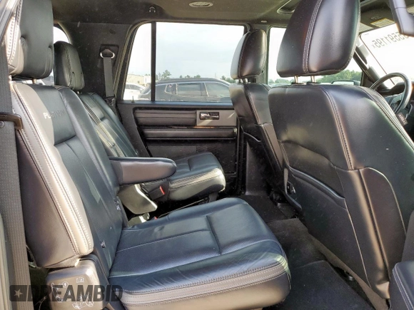 2017 Ford Expedition Max Platinum z VIN 1FMJK1LTXHEA41403, wystawiony jako Copart lot #65591195 z przebiegiem 209 842 mil mil oraz Szkoda całkowita • Salvage title. Historia ofert i sprzedaży dostępna na DreamBid. Obrazek 11.