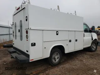 2015 Chevrolet Express Commercial with VIN 1GB0G2CG8F1137341, listed as a Copart auction lot 78806633 with 221,066 mi miles and Salvage Title. Bid and sale history available at carsss.com. Image 3.