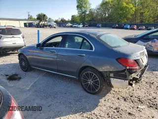 2019 Mercedes-Benz C 300 z VIN 55SWF8EB3KU293252, wystawiony jako Copart lot #53139195 z przebiegiem 63 932 mil mil oraz Czysty tytuł • Clean title. Historia ofert i sprzedaży dostępna na DreamBid. Obrazek 2.