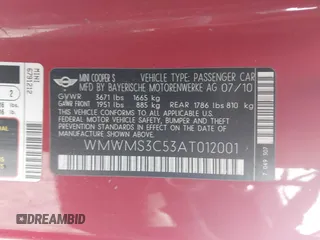 2010 MINI Convertible S z VIN WMWMS3C53AT012001, wystawiony jako IAAI lot #42024826 z przebiegiem 110 471 mil mil oraz . Historia ofert i sprzedaży dostępna na DreamBid. Obrazek 9.