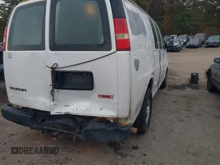 2007 Chevrolet City Express Cargo z VIN 1GCFG15ZX71236419, wystawiony jako IAAI lot #40734333 z przebiegiem 234 948 mil mil oraz . Historia ofert i sprzedaży dostępna na DreamBid. Obrazek 6.