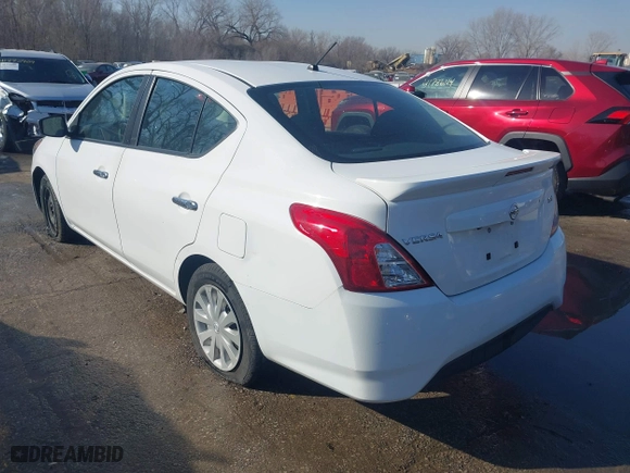2019 Nissan Versa Sedan SV with VIN 3N1CN7AP0KL859312, listed as a IAAI auction lot 41774102 with 63,909 mi miles. Bid and sale history available at carsss.com. Image 3.