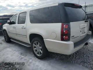 2012 GMC Yukon XL Denali with VIN 1GKS1MEF2CR298971, listed as a Copart auction lot 86310424 with Not Provided miles and Salvage Title. Bid and sale history available at carsss.com. Image 2.