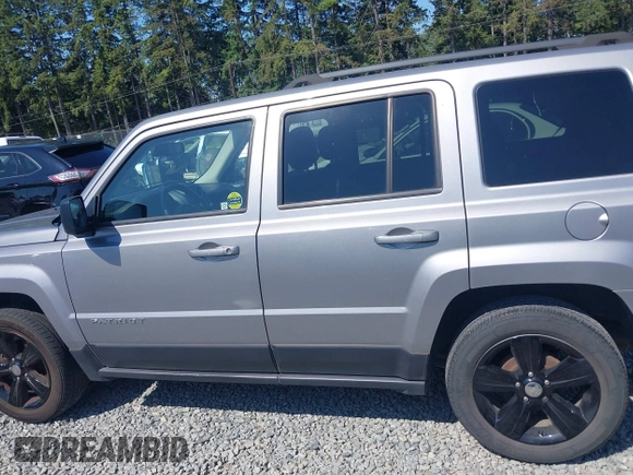 2016 Jeep Patriot Latitude with VIN 1C4NJPFA2GD633341, listed as a IAAI auction lot 42403814 with 98,768 mi miles and . Bid and sale history available at DreamBid. Image 15.